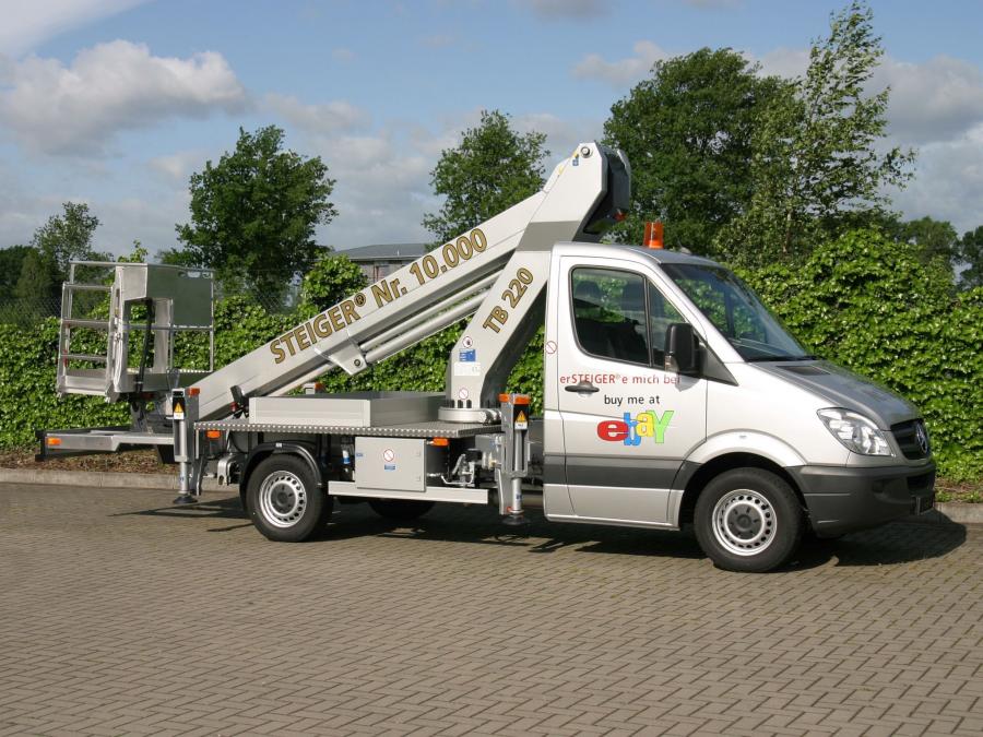  Mercedes-Benz Sprinter Lift Platform 2006 года  (фото 8 из 8)